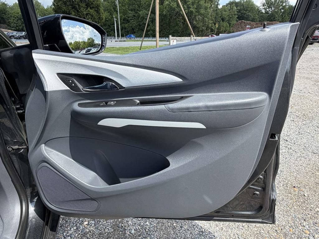 Used 2020 Chevrolet Bolt LT FWD image 8