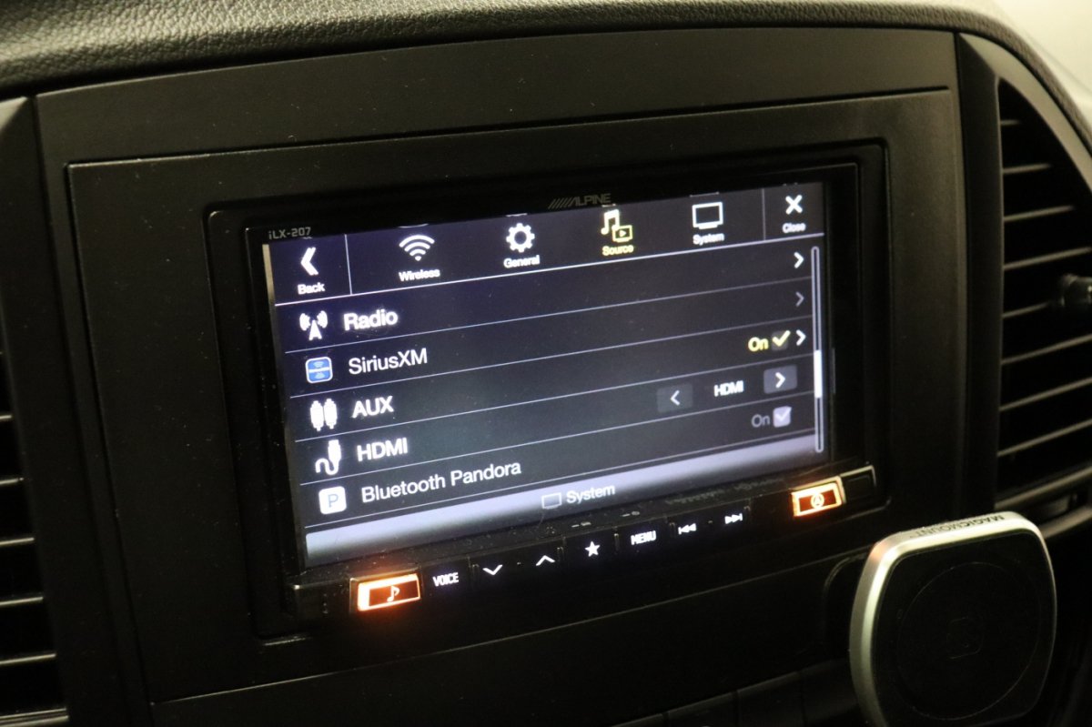 Used 2019 Mercedes-Benz Metris w/ Premium Safety Package image 23