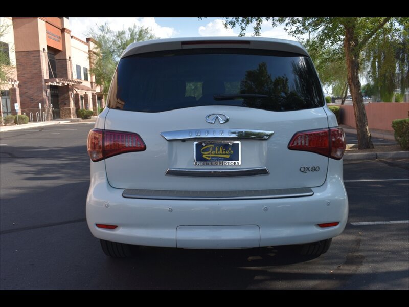 Used 2014 INFINITI QX80 2WD w/ Deluxe Touring Package image 9