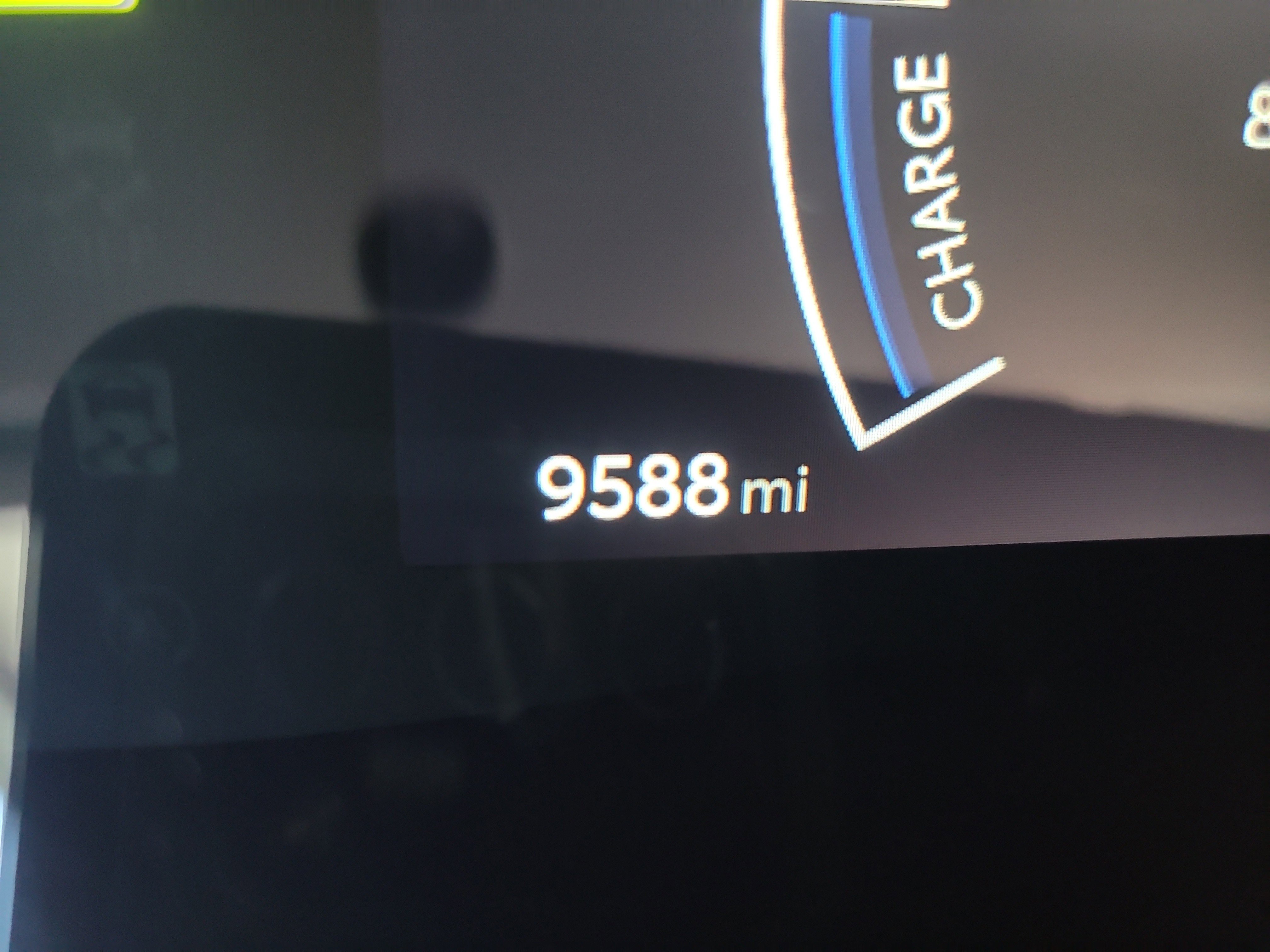 Used 2025 Toyota Camry SE w/ Multimedia Upgrade Package image 31