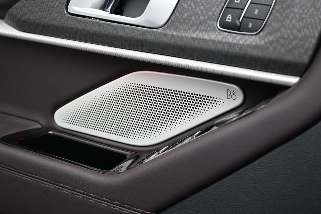 New 2026 Ford Explorer Platinum RWD image 18