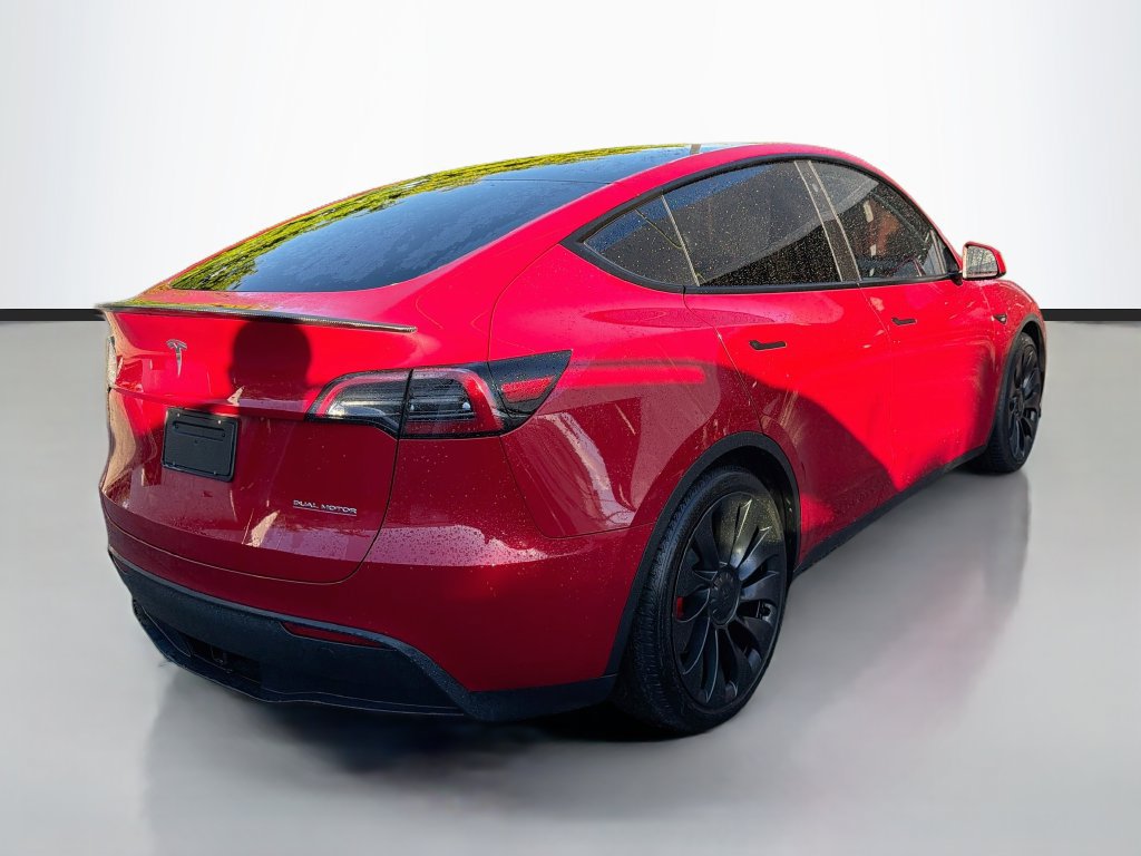 Used 2023 Tesla Model Y Performance AWD/4WD image 7