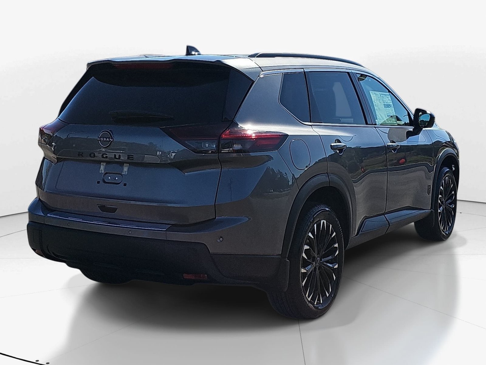New 2027 Nissan Rogue Dark Armor FWD image 6