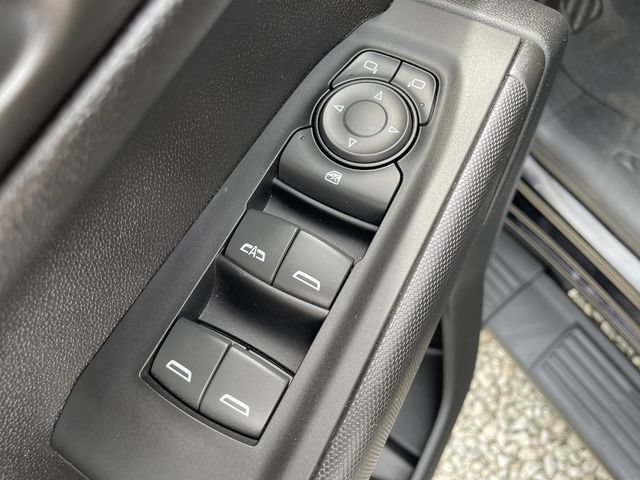 Used 2022 Chevrolet Silverado 1500 Custom AWD/4WD image 24