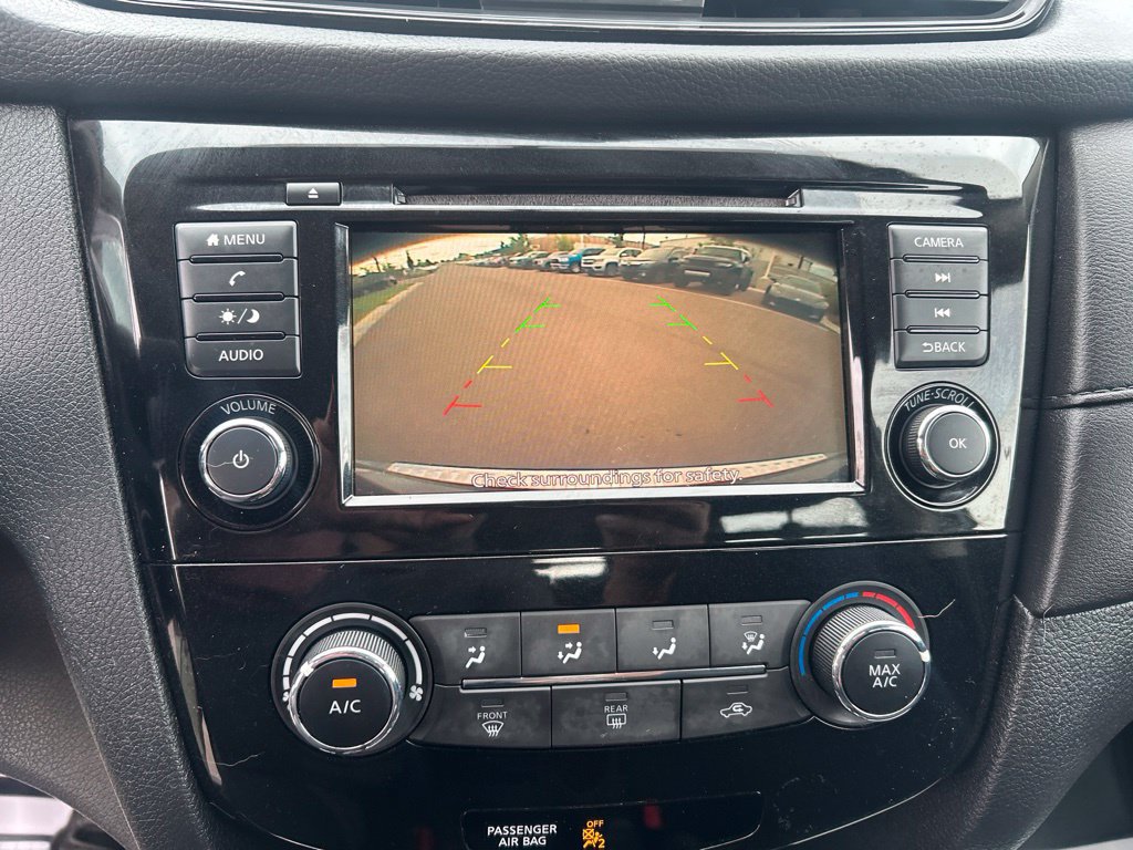 Used 2018 Nissan Rogue S AWD/4WD image 30