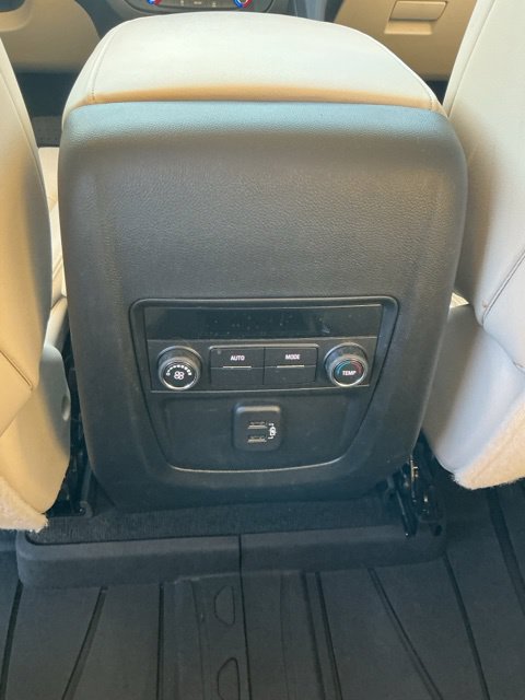 Used 2023 Buick Enclave Essence w/ Experience Buick Package AWD/4WD image 8