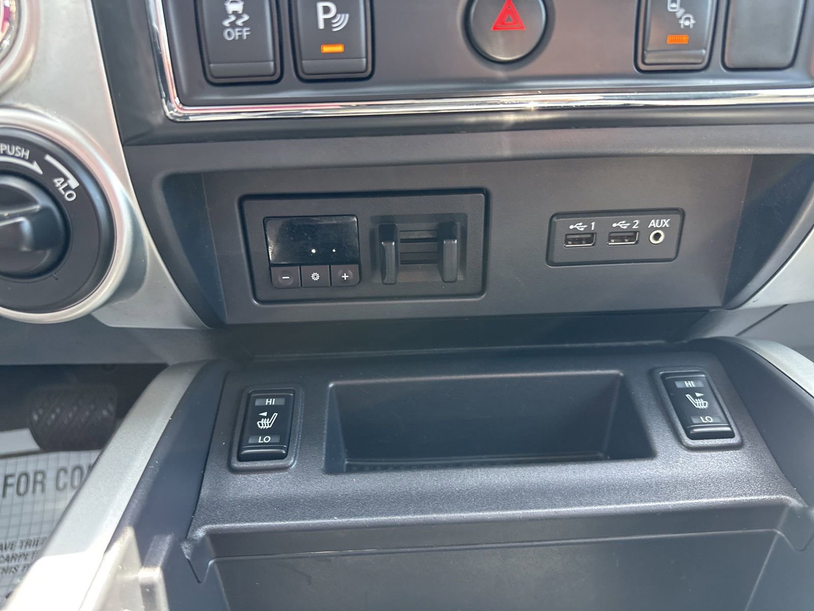 Used 2019 Nissan Titan SL w/ Off-Road Package AWD/4WD image 59