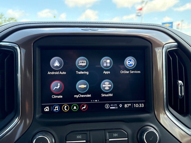 Used 2022 Chevrolet Silverado 1500 High Country w/ Technology Package image 27