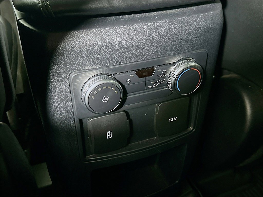 Used 2020 Ford Explorer XLT w/ Equipment Group 202A image 31