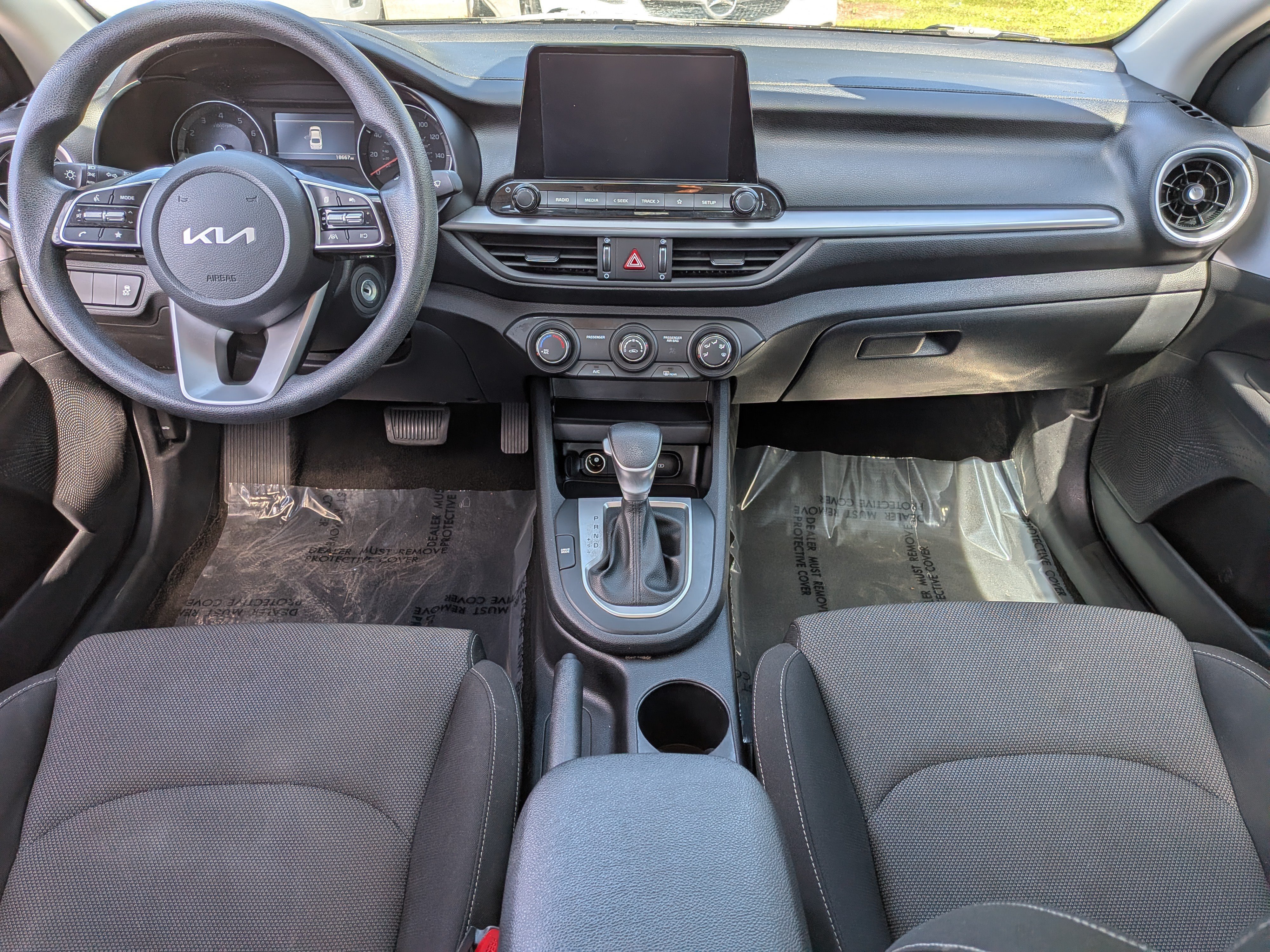 Used 2024 Kia Forte LXS FWD image 15