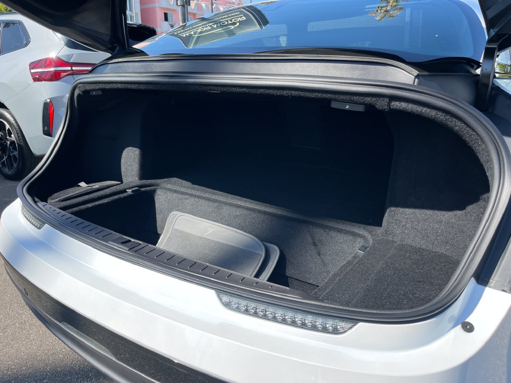 Used 2024 Lucid Air Touring AWD/4WD image 9