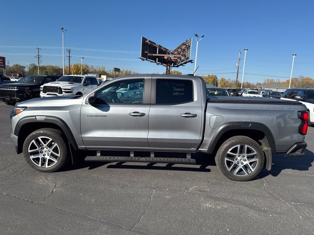 Used 2023 Chevrolet Colorado Z71 w/ Z71 Convenience Package 2 AWD/4WD image 5