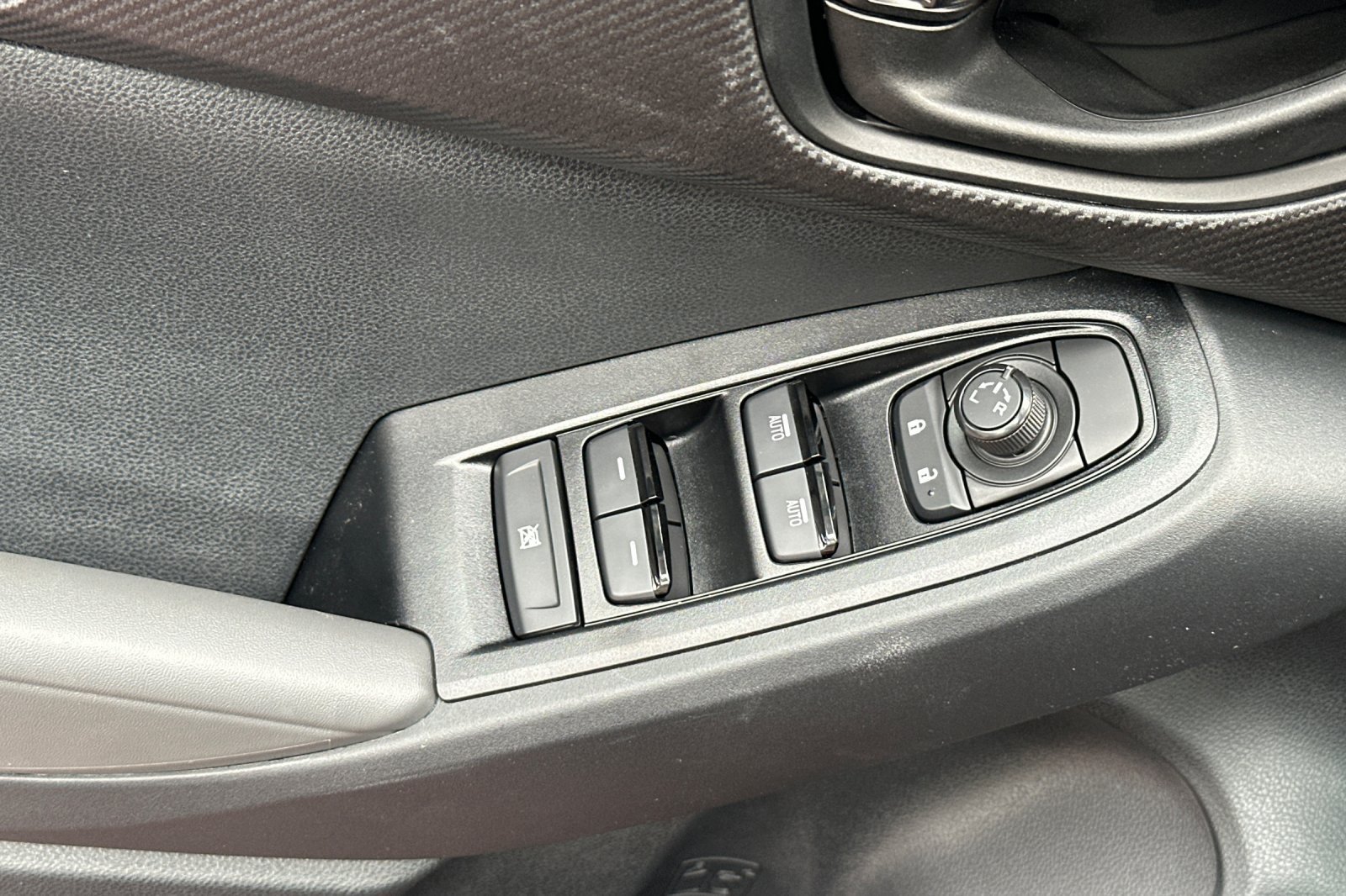New 2026 Subaru Crosstrek 2.5i AWD/4WD image 11