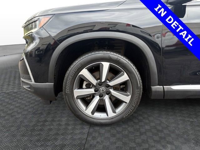 Certified 2023 Honda Pilot Touring image 12