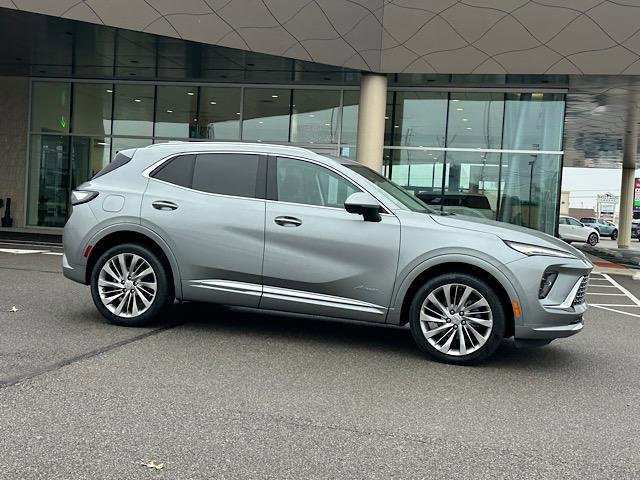 Used 2025 Buick Envision Avenir image 14