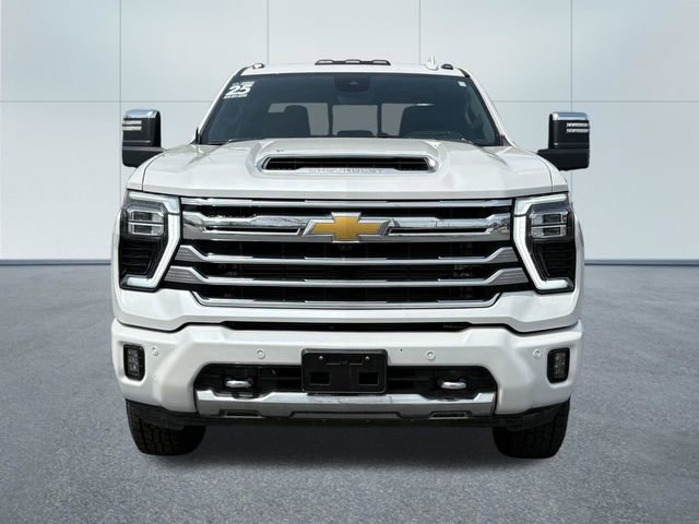 Used 2025 Chevrolet Silverado 2500 High Country w/ High Country Premium Package image 4