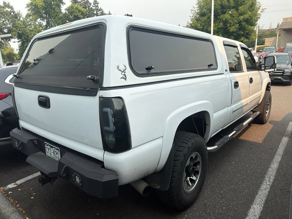 Used 2004 Chevrolet Silverado 2500 LS w/ Skid Plate Package AWD/4WD image 5
