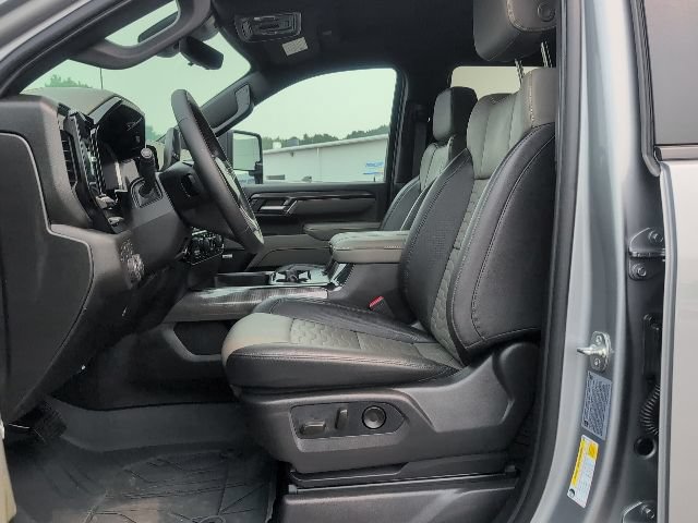 Used 2026 Chevrolet Silverado 2500 ZR2 w/ LPO, Dark Essentials Package AWD/4WD image 28