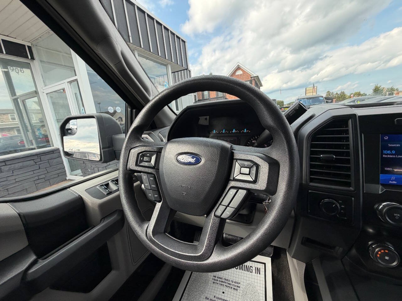 Used 2020 Ford F150 XL w/ Equipment Group 101A Mid AWD/4WD image 18