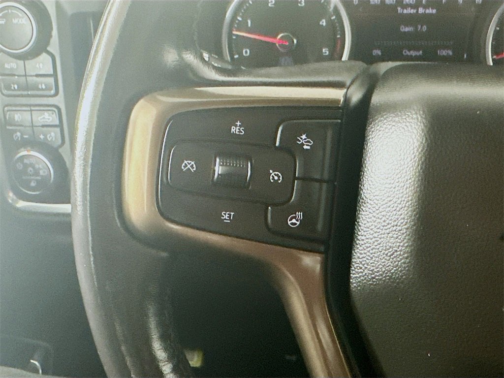 Used 2021 Chevrolet Silverado 2500 High Country w/ Z71 Off-Road Package image 24