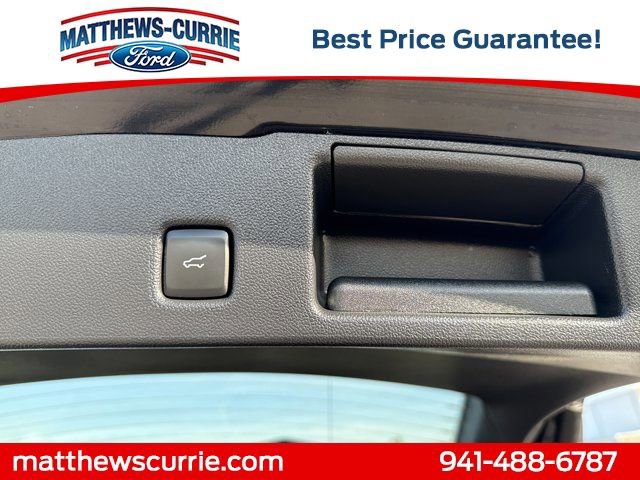 Certified 2025 Ford Escape ST-Line Select image 14