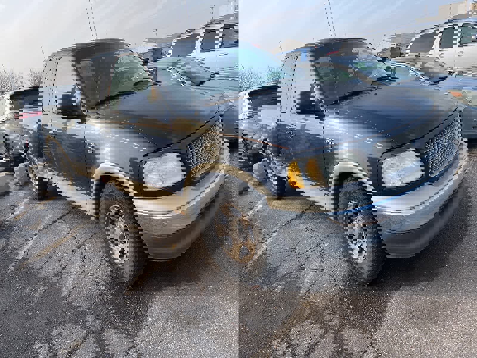 Used 1999 Ford F150 Lariat image 19