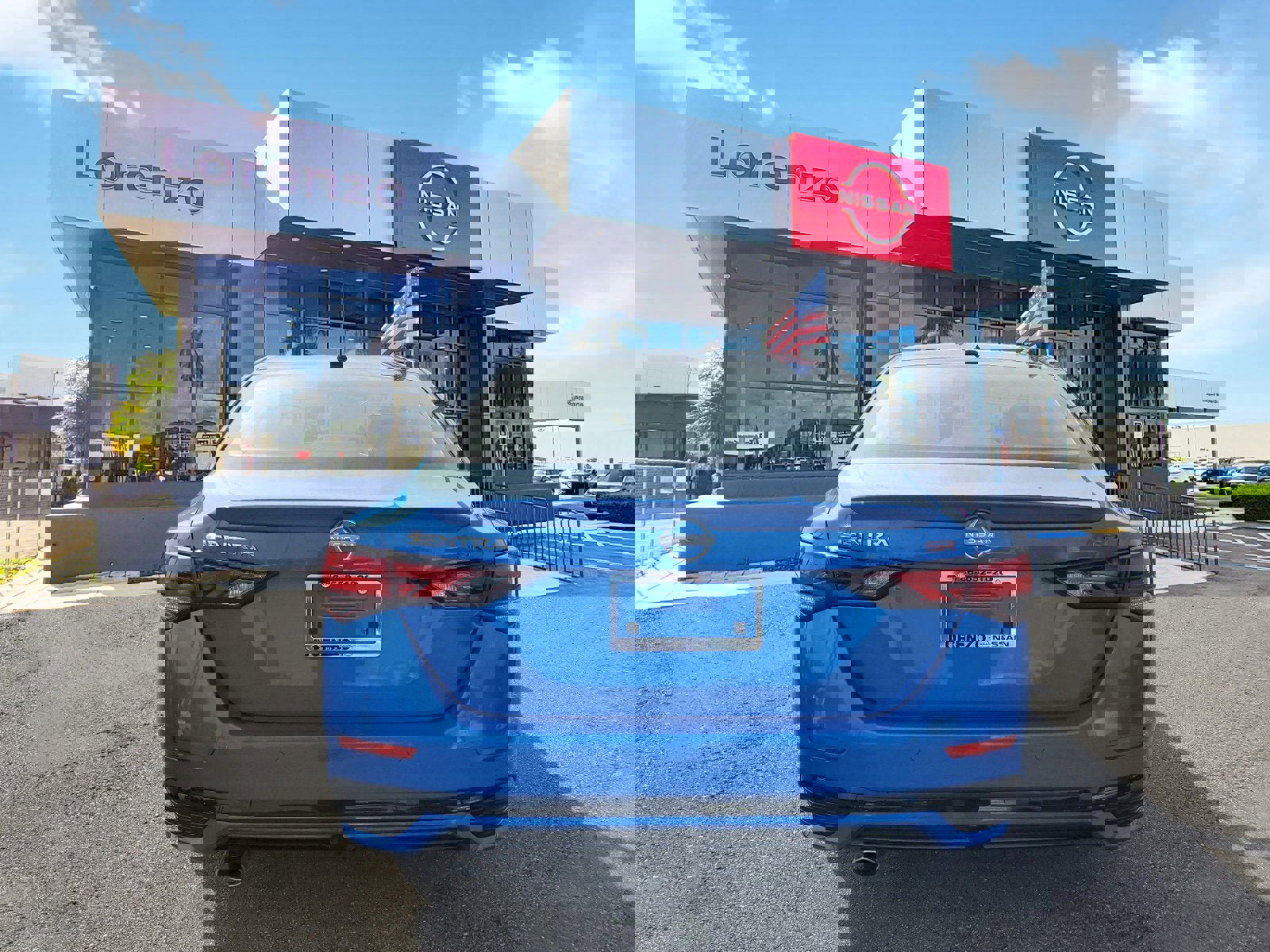 New 2025 Nissan Sentra SR w/ SR Premium Package image 5