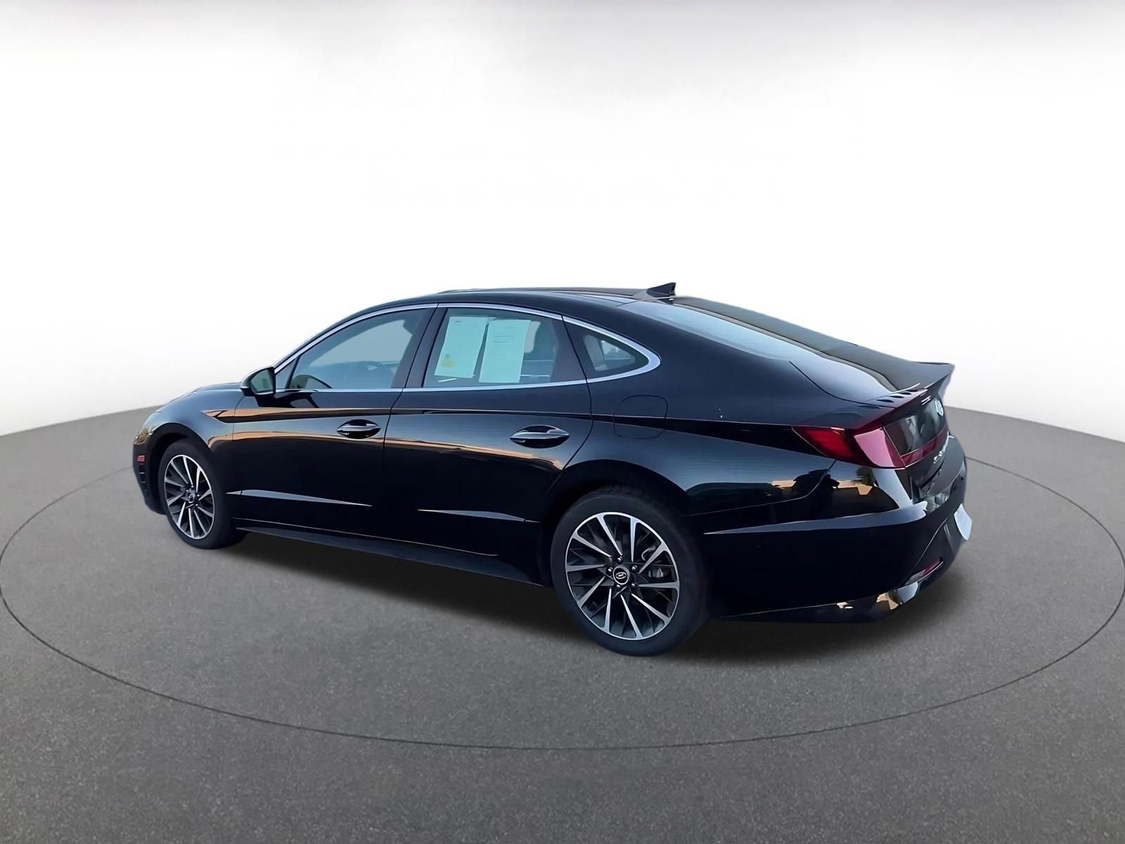 Used 2023 Hyundai Sonata Limited FWD image 10