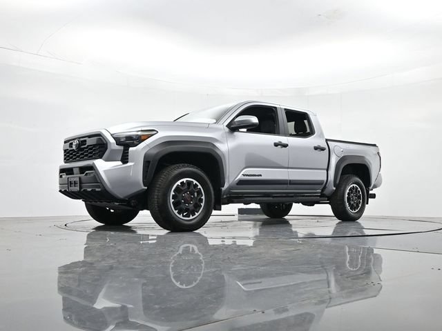 Used 2024 Toyota Tacoma TRD Off-Road AWD/4WD image 35