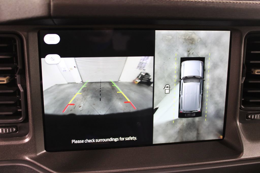 New 2025 Ford Bronco Badlands image 48