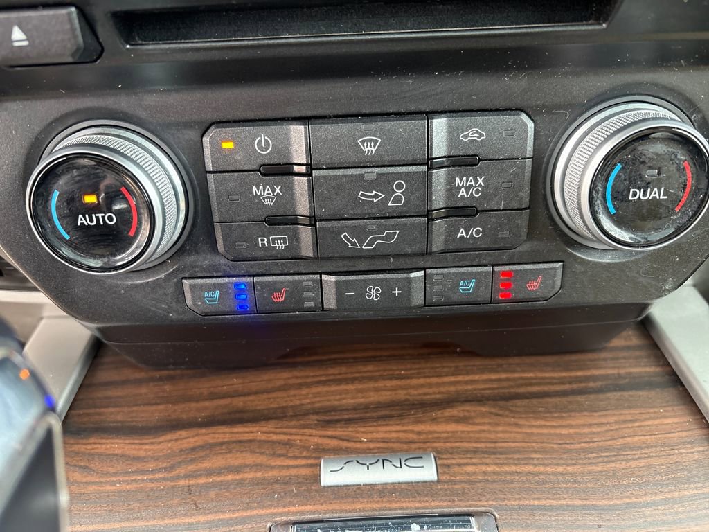 Used 2015 Ford F150 Lariat w/ Equipment Group 502A Luxury image 24