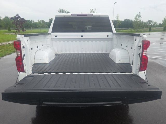 Used 2019 Chevrolet Silverado 1500 LT w/ All-Star Edition AWD/4WD image 10