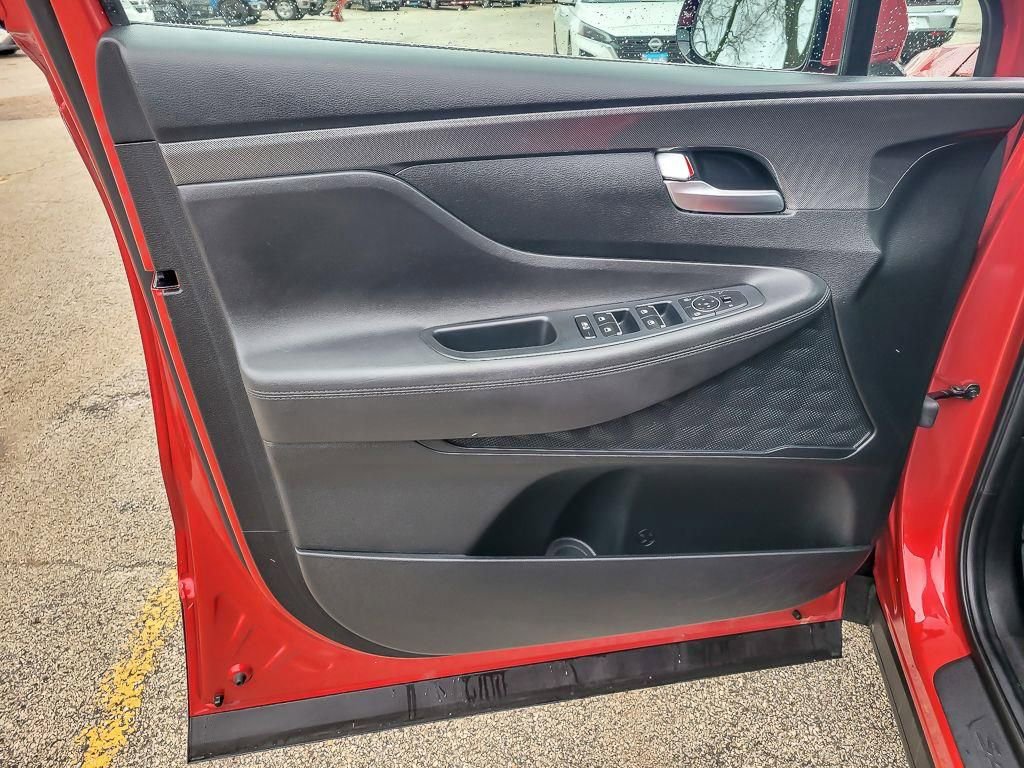 Used 2022 Hyundai Santa Fe SEL w/ Cargo Package image 19