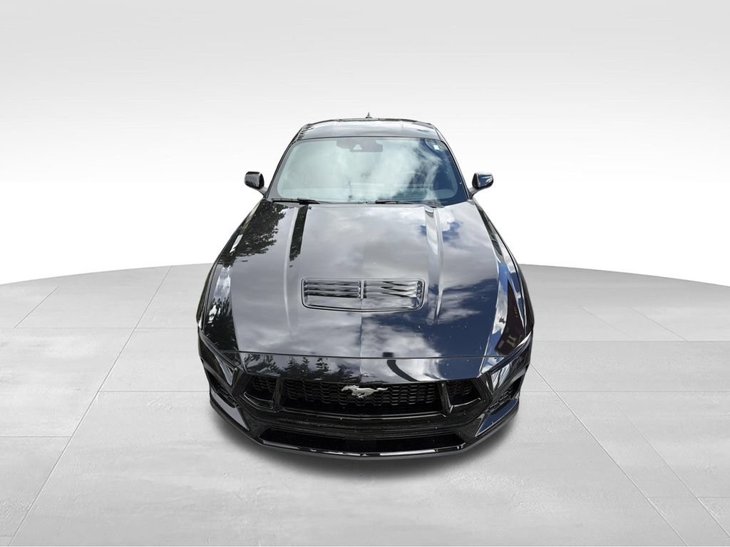 Used 2025 Ford Mustang GT RWD image 5