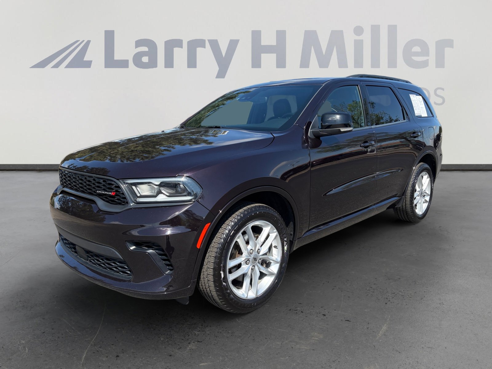 Used 2024 Dodge Durango GT AWD/4WD image 1