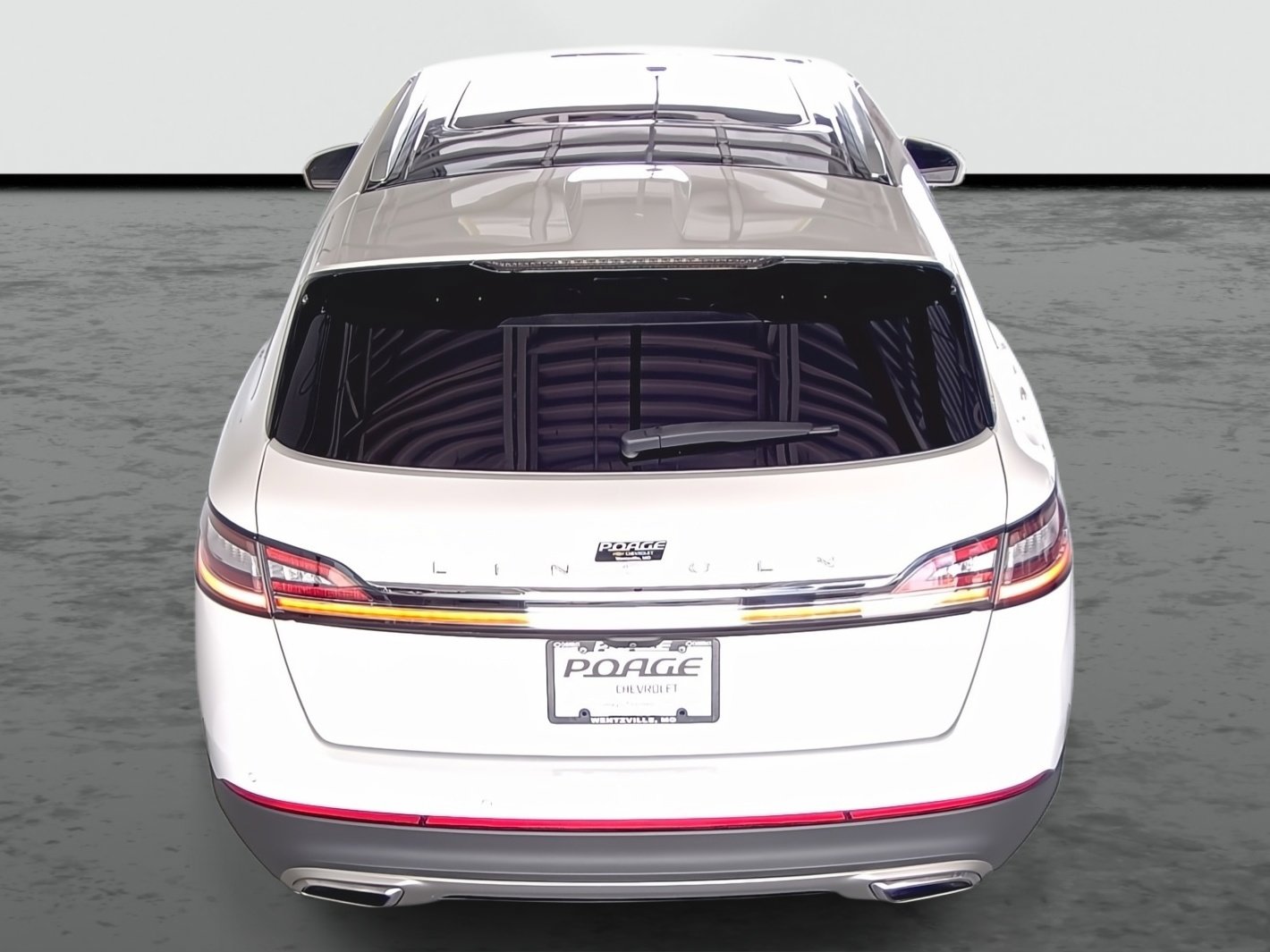 Used 2021 Lincoln Nautilus Reserve w/ Cargo Utility Package image 3