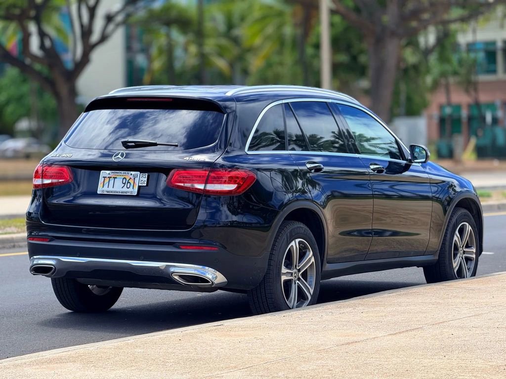 Used 2019 Mercedes-Benz GLC 300 4MATIC image 5