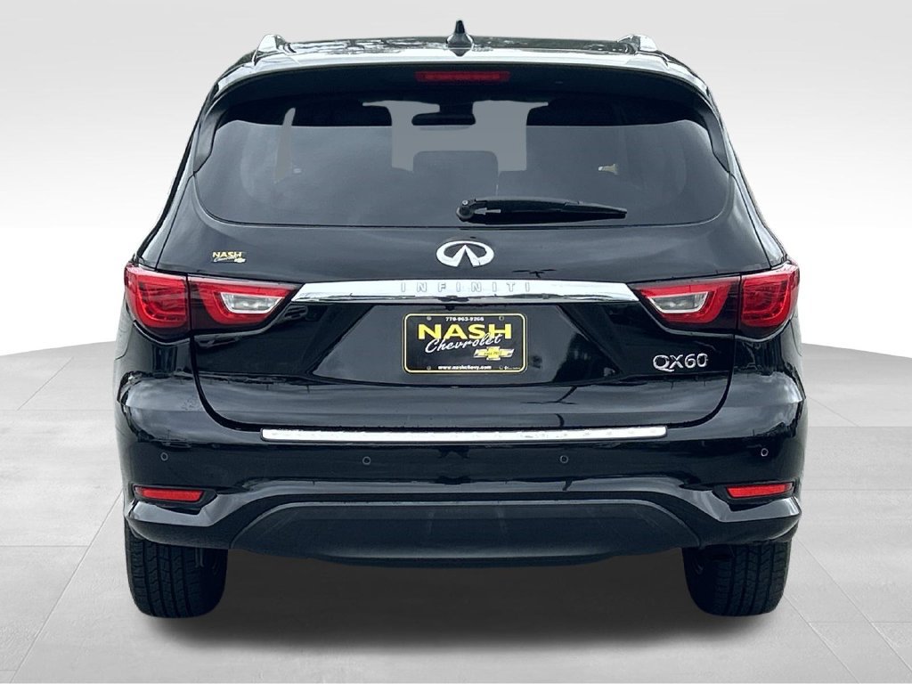 Used 2017 INFINITI QX60 Luxe w/ Premium Plus Package AWD/4WD image 4