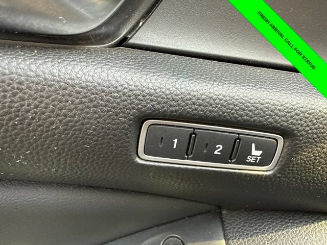 Used 2018 Honda Accord Touring image 21