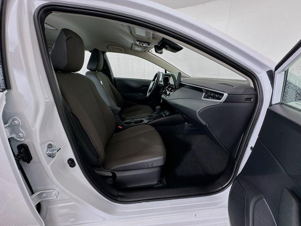 Certified 2025 Toyota Corolla LE FWD image 26