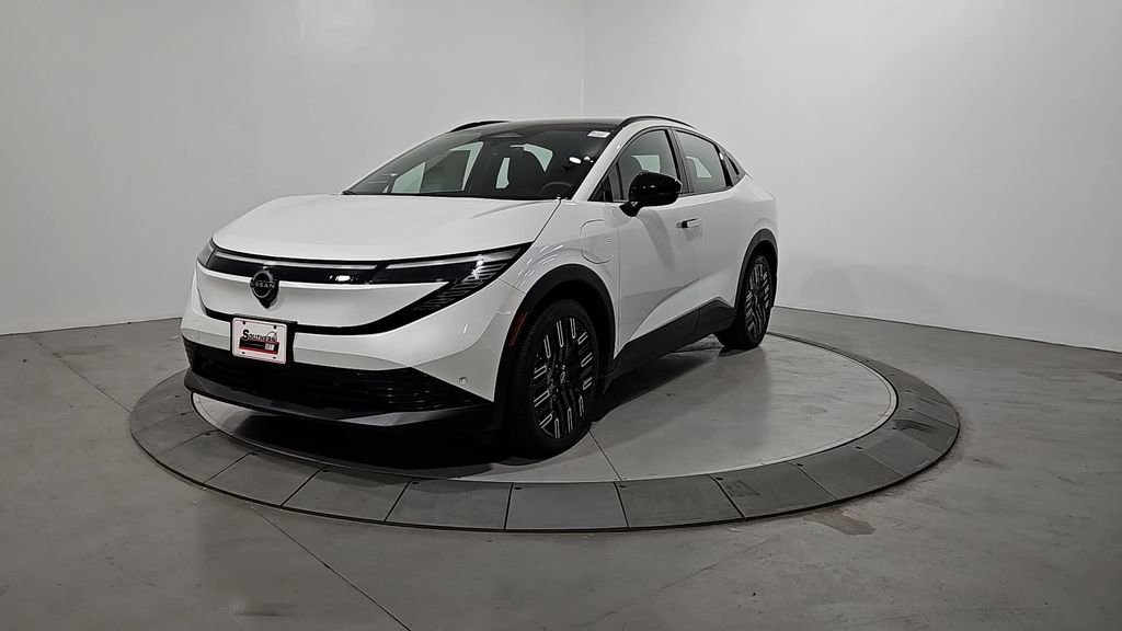 New 2026 Nissan Leaf Platinum+ w/ Cargo Package (Platinum+)