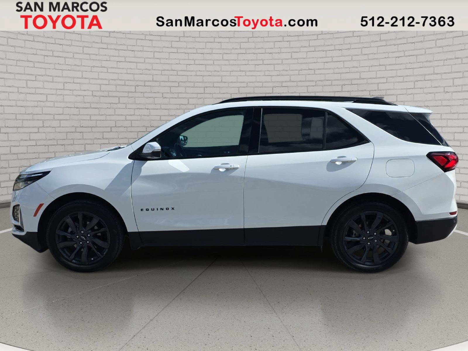 Used 2024 Chevrolet Equinox RS w/ RS Leather Package FWD image 9