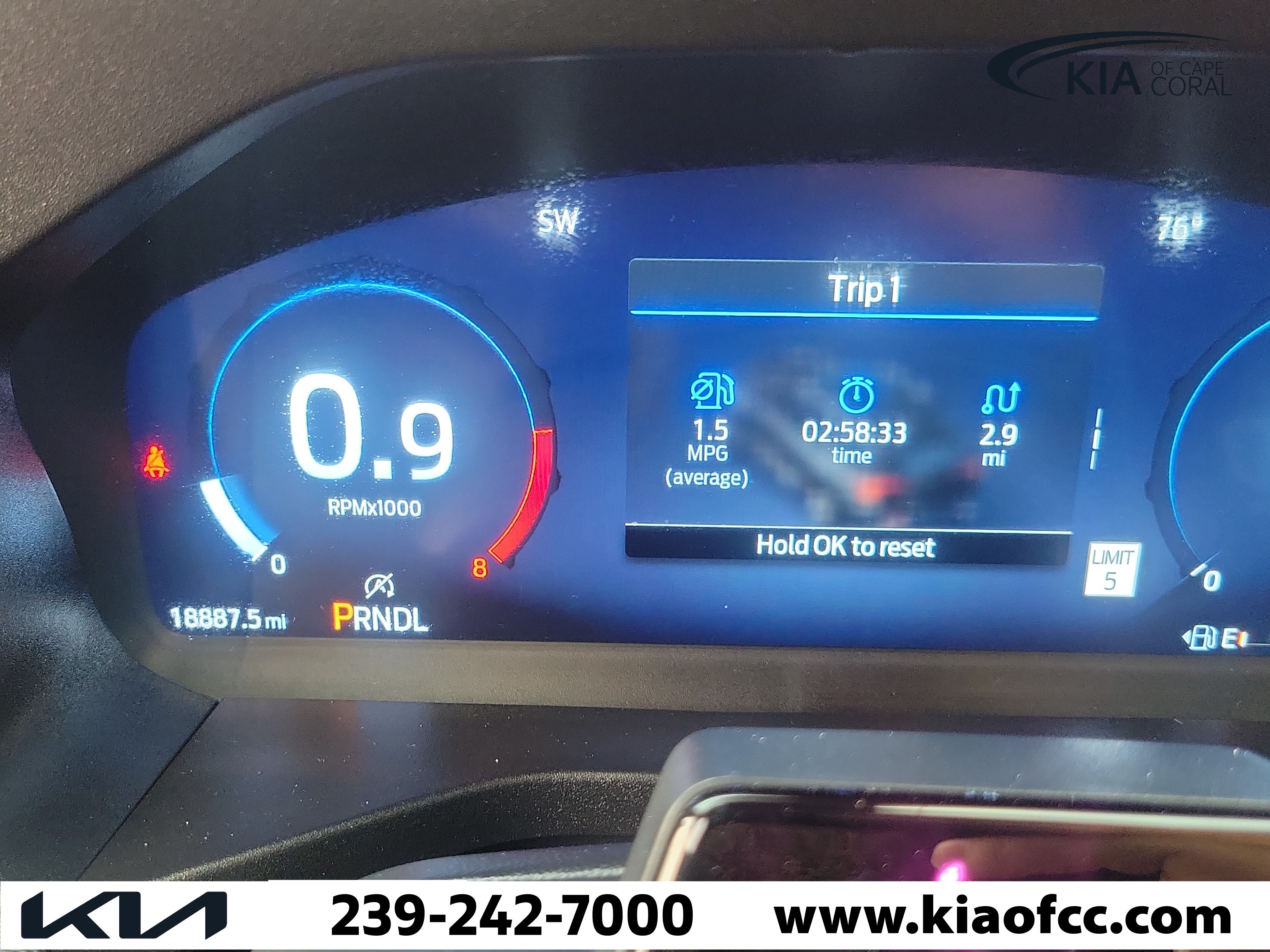 Used 2025 Ford Explorer ST-Line w/ ST-Line Street Pack AWD/4WD image 29