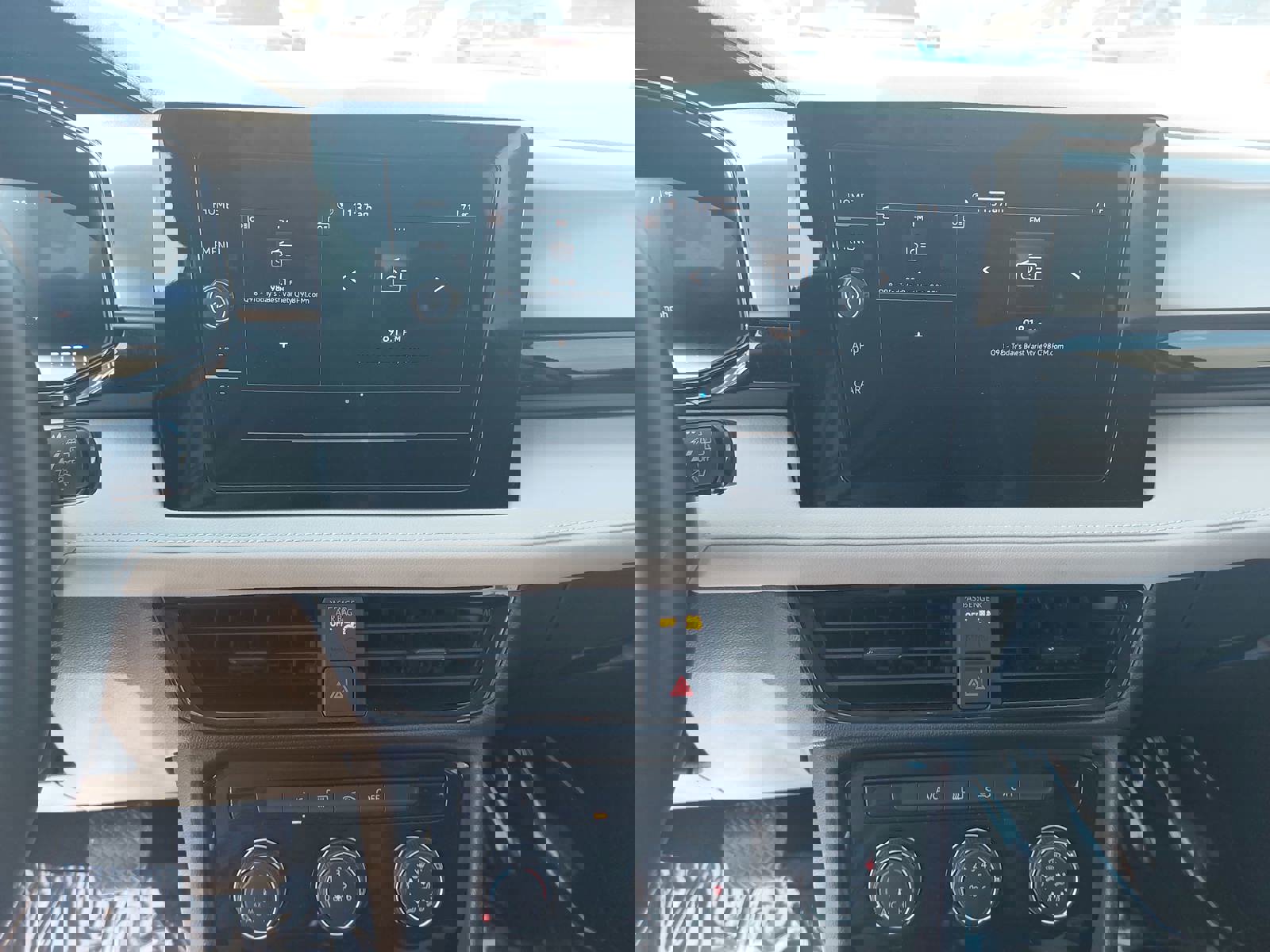 Used 2025 Volkswagen Taos S FWD image 24