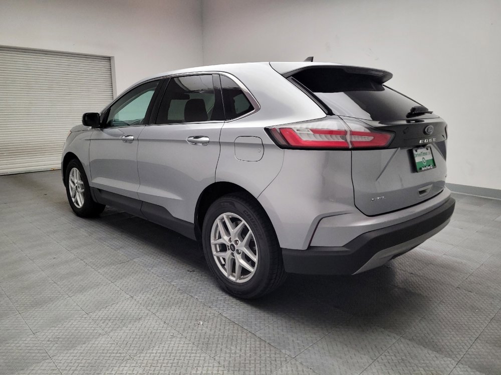 Used 2023 Ford Edge SEL image 5