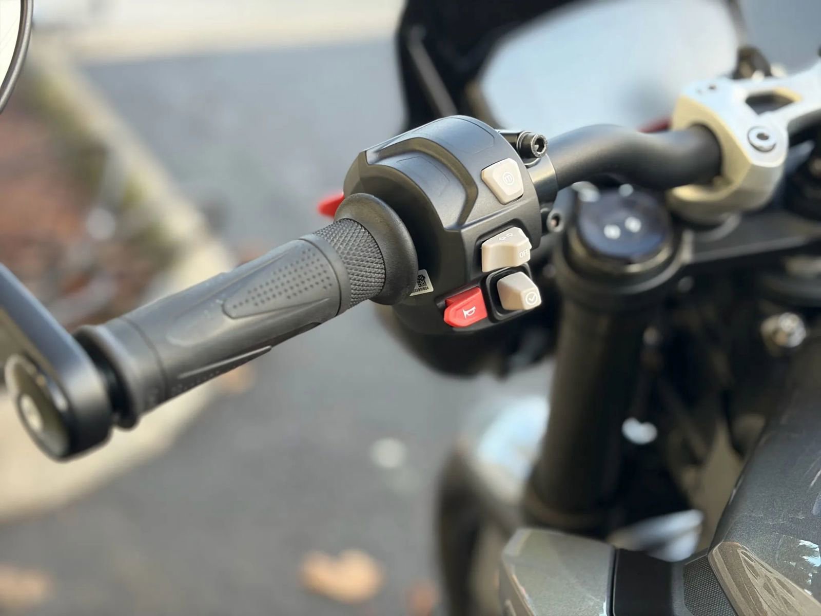 Used 2023 Nissan Rogue image 25