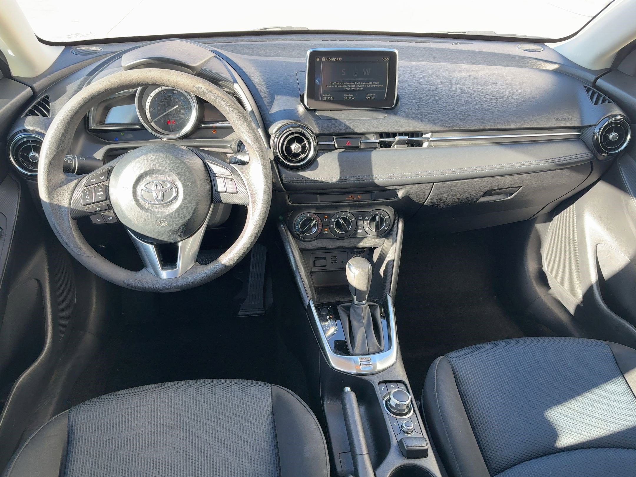 Used 2017 Toyota Yaris iA image 25