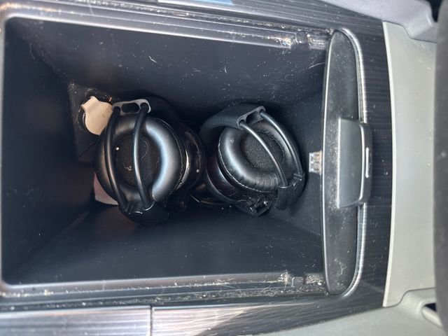 Used 2015 Chevrolet Traverse LT image 31