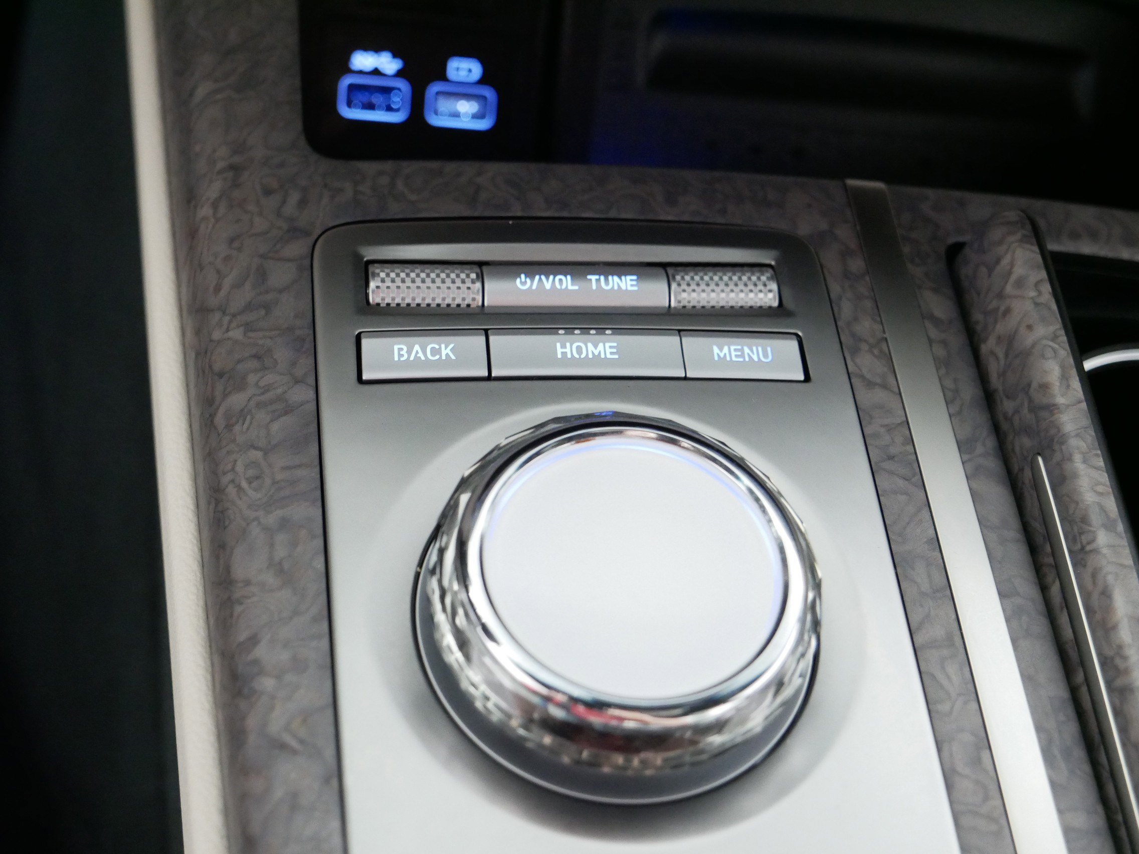 Used 2024 Genesis G80 AWD/4WD image 31