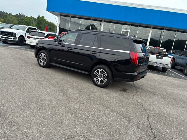 Used 2025 Ford Expedition Active AWD/4WD image 21